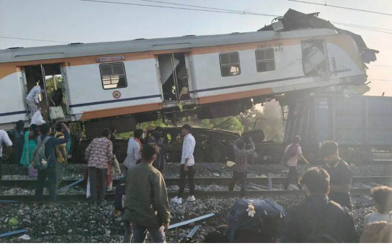 چھتیس گڑھ میں ہولناک ٹرین حادثہ۔ کوربا مسافرگْڈزٹرین سے ٹکرائی۔ کئی ہلاک متعدد زخمی